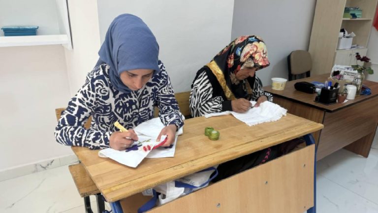 Yozgatlı dezavantajlı kadınlar Aile Destek Merkezi’ndeki kurslarda sosyalleşiyor