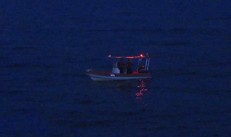 İçinde 4 kişinin bulunduğu tekne Antalya’da battı – Son Dakika Türkiye Haberleri