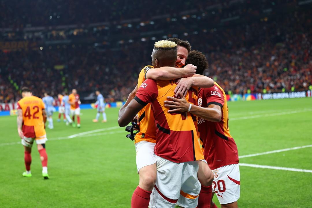 410738_GALATASARAY---TOTTENHAM-FOTO-SAYCAN-SAY