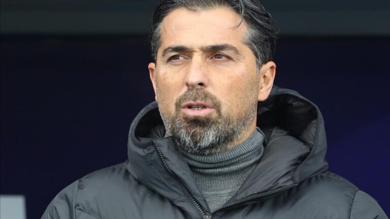 Son dakika spor haberleri | İlhan Palut: Hayal kırıklığına uğradım