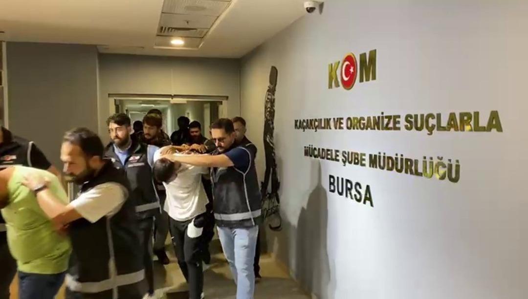 Interpol, Golani çetesini arıyor What A Darp: 250 bin pound Bir atıcı 2