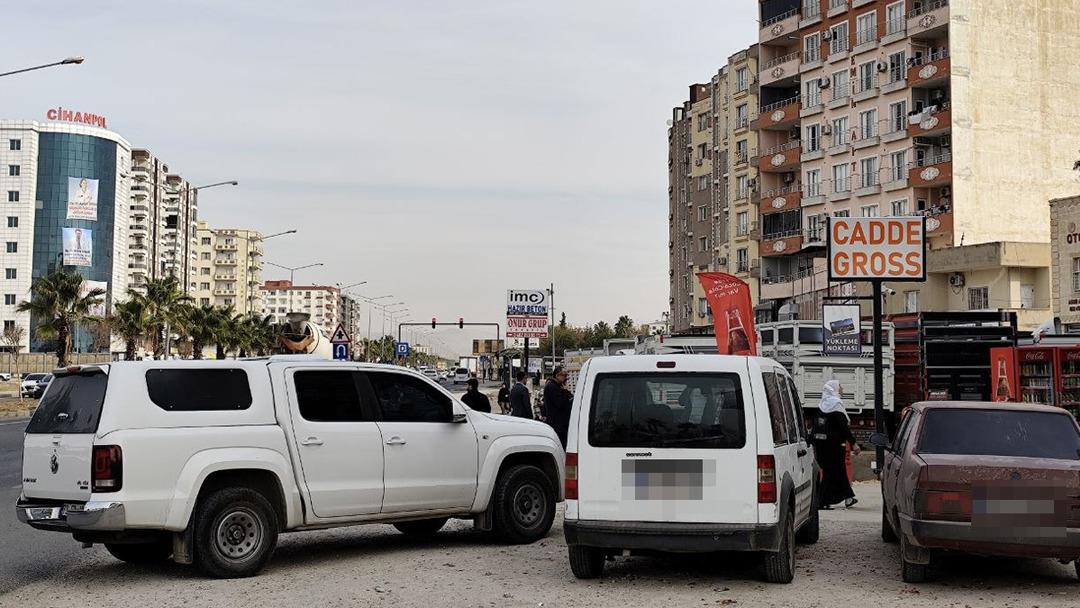 Mardin'de 3 kişilik aile evlerinde ölü bulundu! Hiçbir silah bulunamadı ve özel bir ekip kuruldu; Tek bir ihtimal var: 4