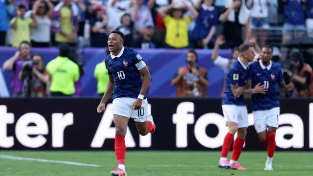 Fransa’da Mbappe’den gövde gösterisi! İsveç’i 3 golle geçti